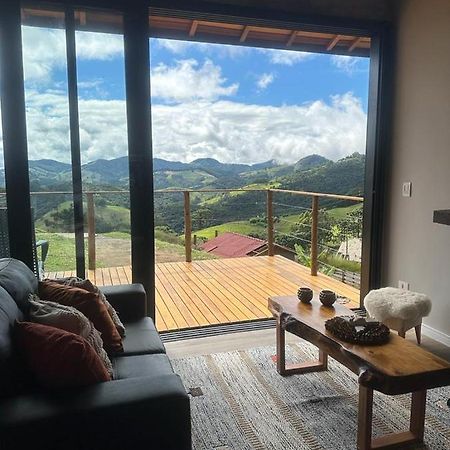 Chale Oliva E Chale Salvia, Charmosos E Com Vista Da Mantiqueira Villa Gonçalves Eksteriør billede